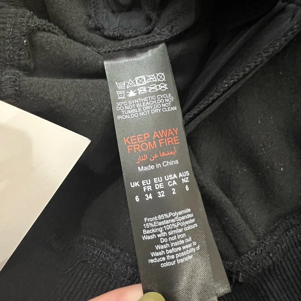 PrettyLittleThing Black Flare Pants - Picture 10 of 10